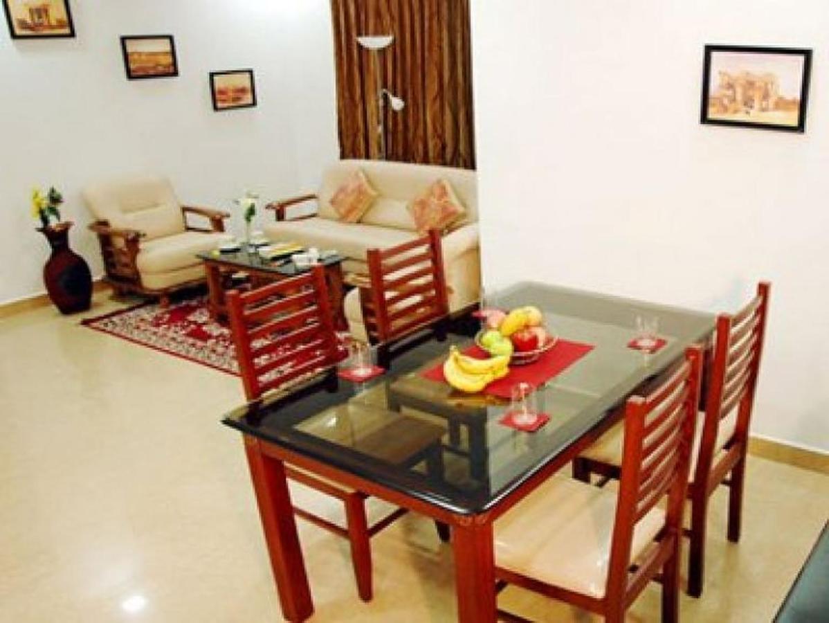 Swarna Sudarshan Service Apartment @ Adyar Chennai Exterior photo